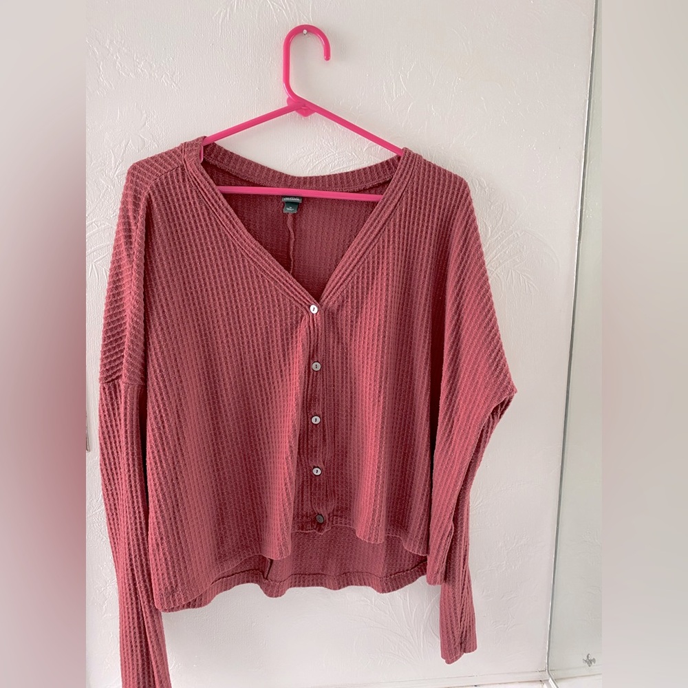 Size medium Wild Fable brand lose fitting off the shoulder knit top